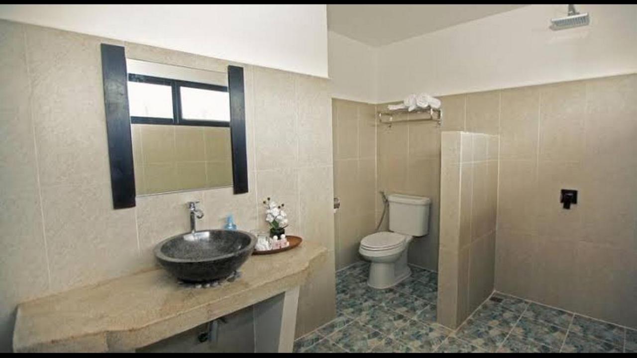S.R Sofia Villa Hotel Siem Reap Exteriör bild